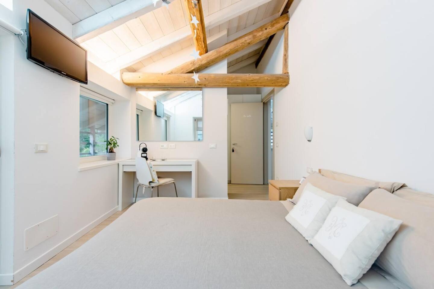 B&B Il Piccolo Principe Room And Breakfast Bieno  Exteriör bild